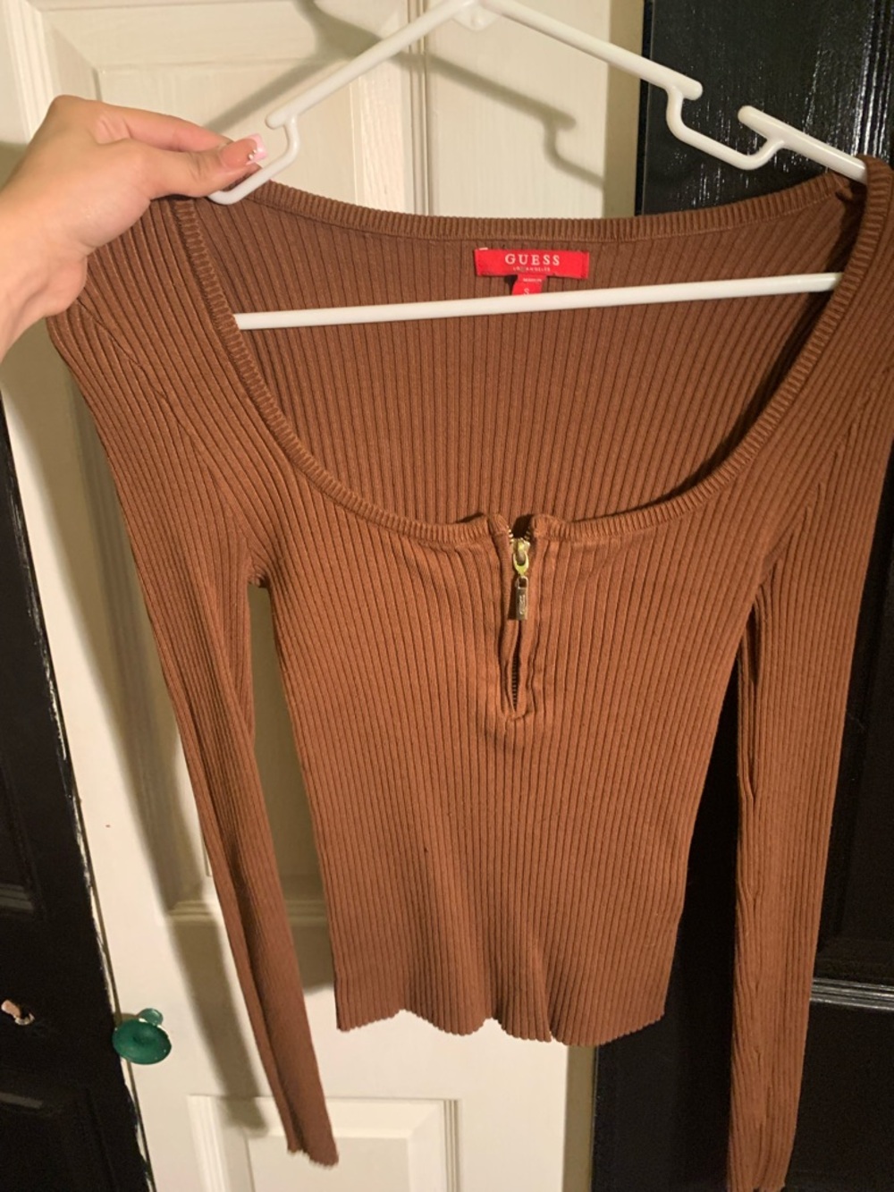 GUESS Brown Ribbed Long-Sleeve Scoop Zip Top